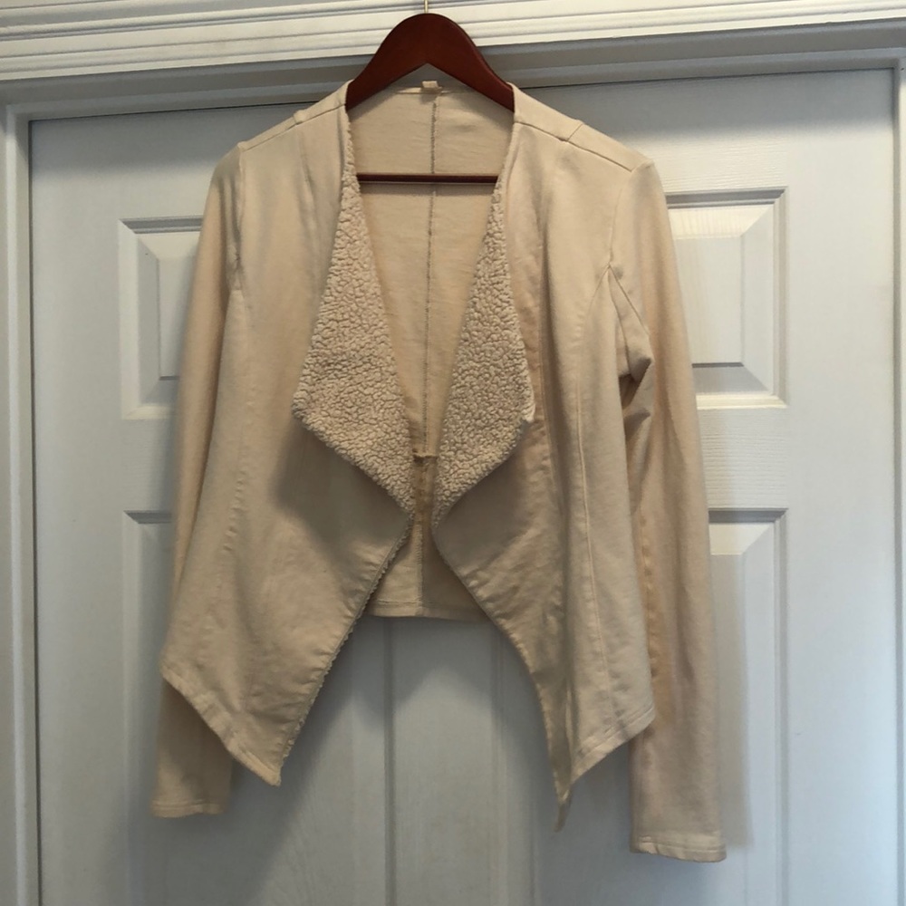 Mystree Jacket With Sherpa Lapel - image 1